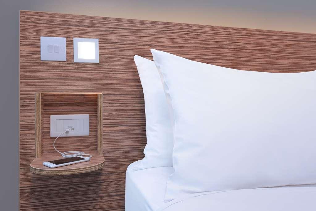 Travelodge Farringdon Londyn Pokój zdjęcie
